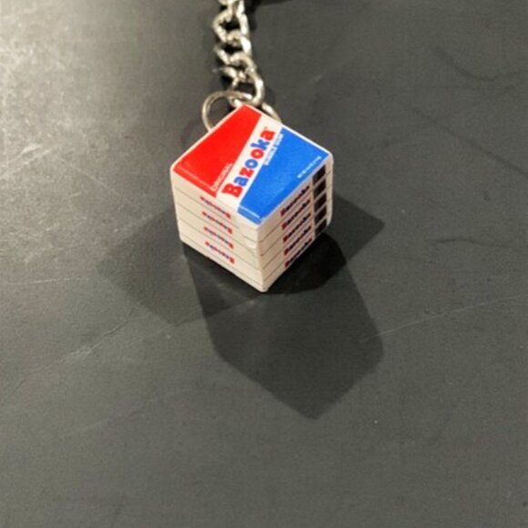 azooka Bubblegum Pack Keychain – Pop of Nostalgia - Picture 4 of 8